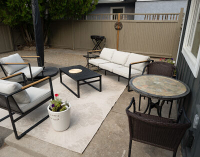 AIRbnb-Mark-and-Jayna